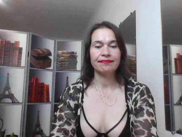 HelenMoo webcam