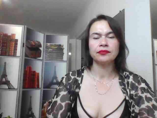 HelenMoo webcam