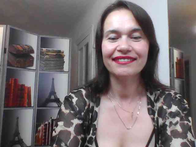 HelenMoo webcam