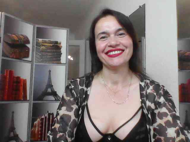 HelenMoo webcam