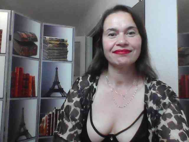 HelenMoo webcam