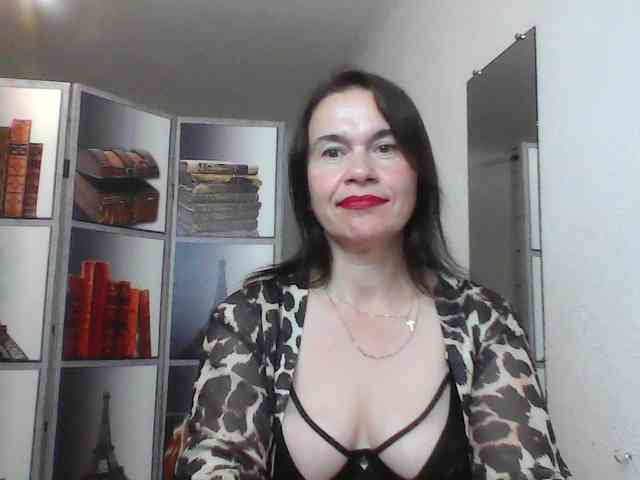 HelenMoo webcam
