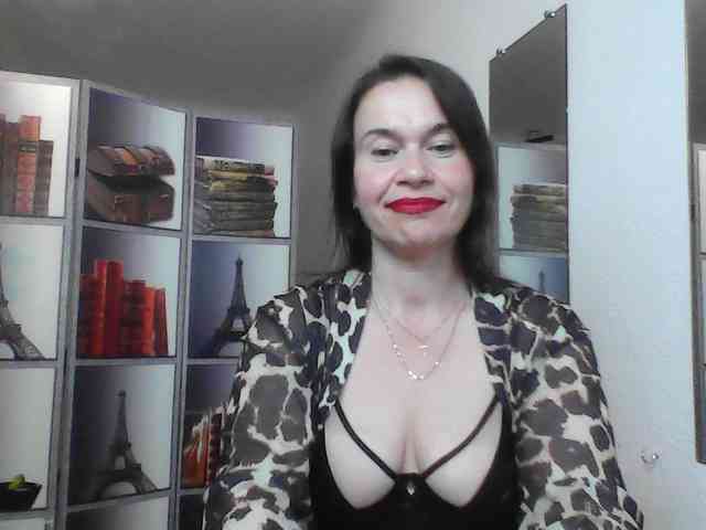 HelenMoo webcam