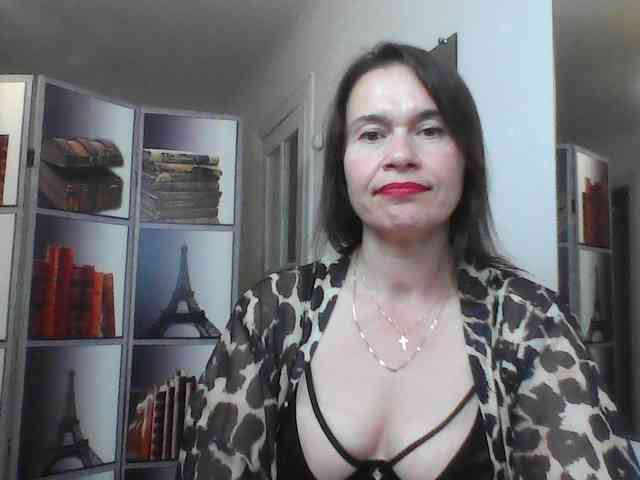 HelenMoo webcam