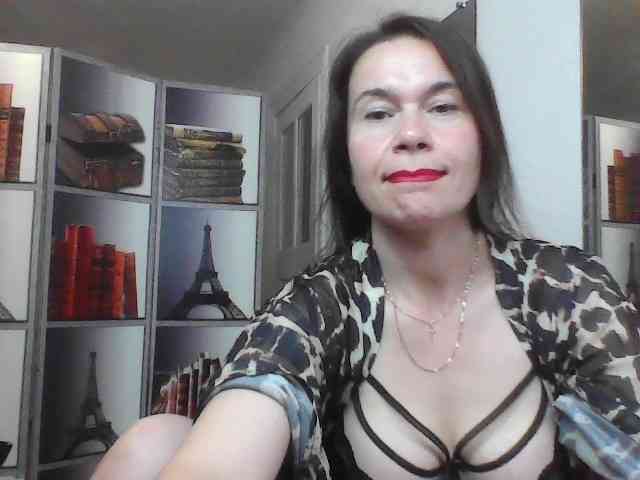 HelenMoo webcam