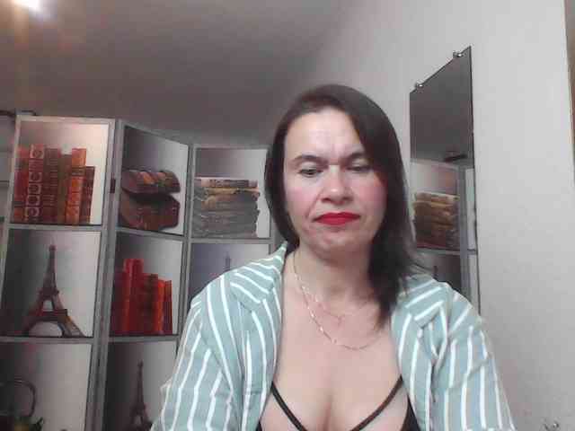 HelenMoo webcam