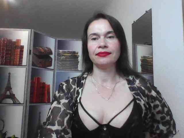 HelenMoo webcam