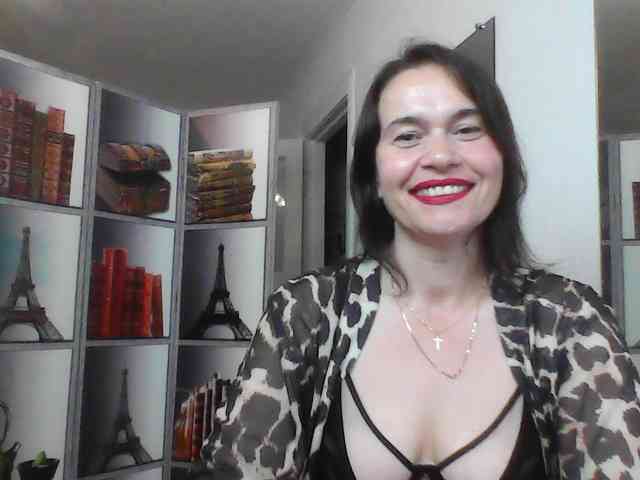 HelenMoo webcam