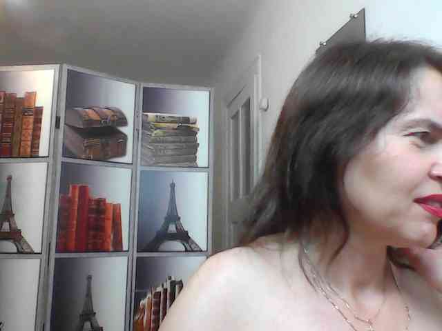 HelenMoo webcam