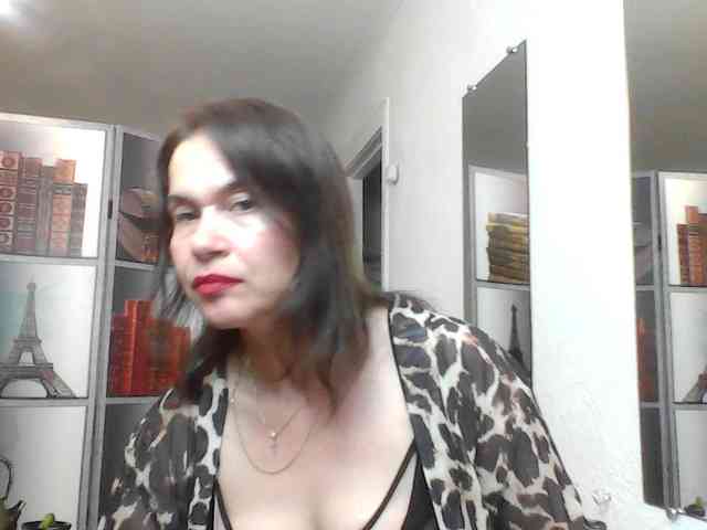 HelenMoo webcam