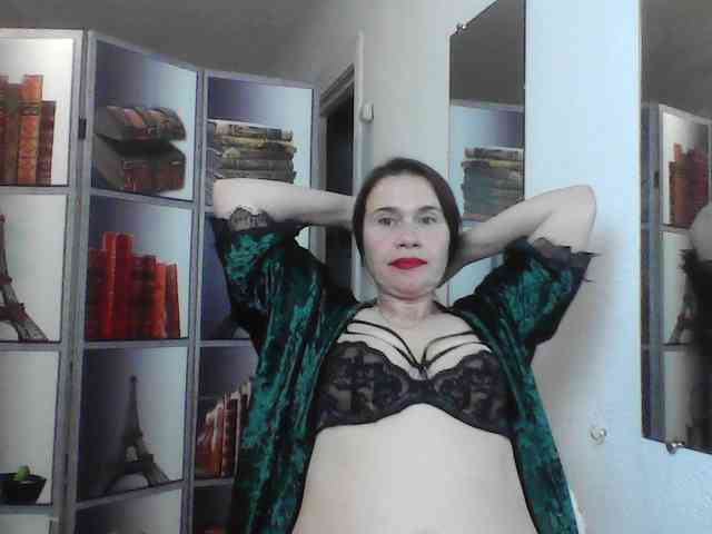 HelenMoo webcam