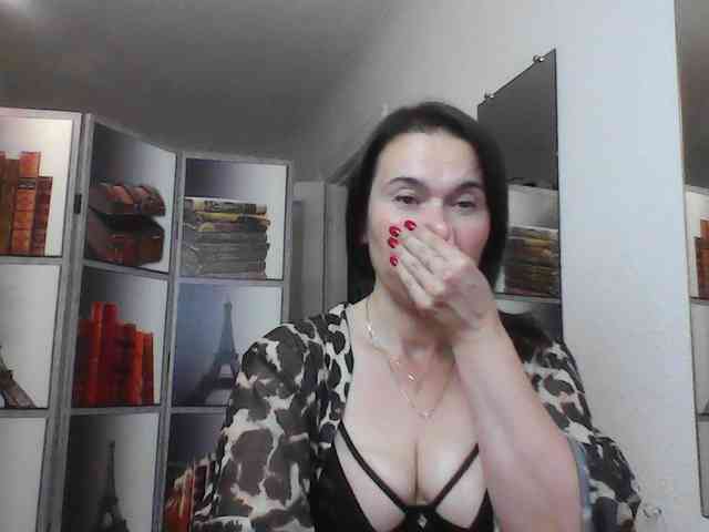 HelenMoo webcam