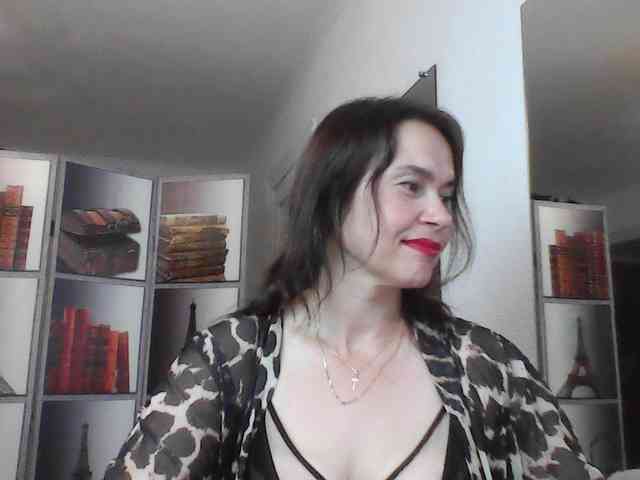 HelenMoo webcam
