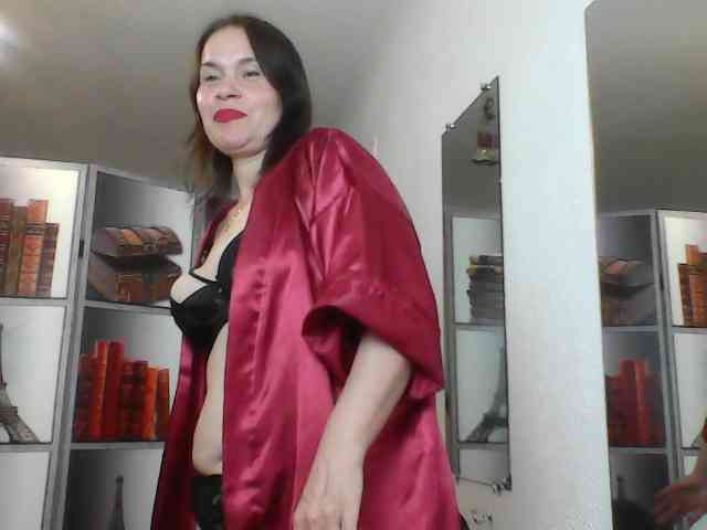 HelenMoo webcam