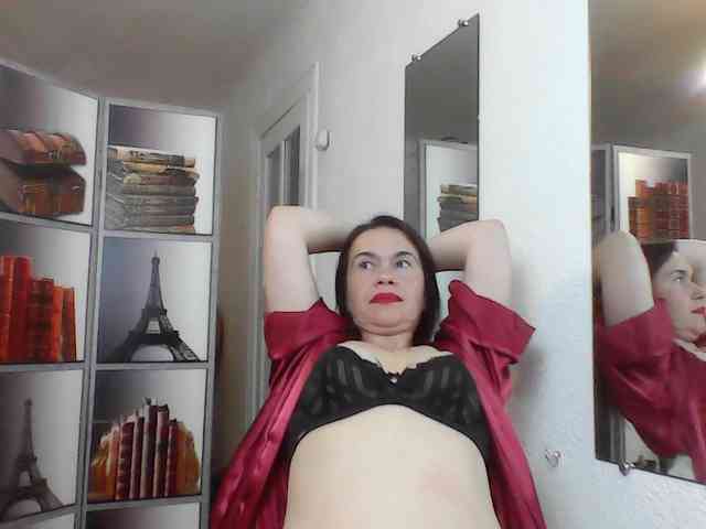 HelenMoo webcam