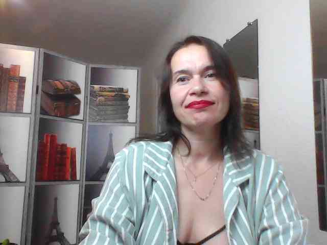 HelenMoo webcam