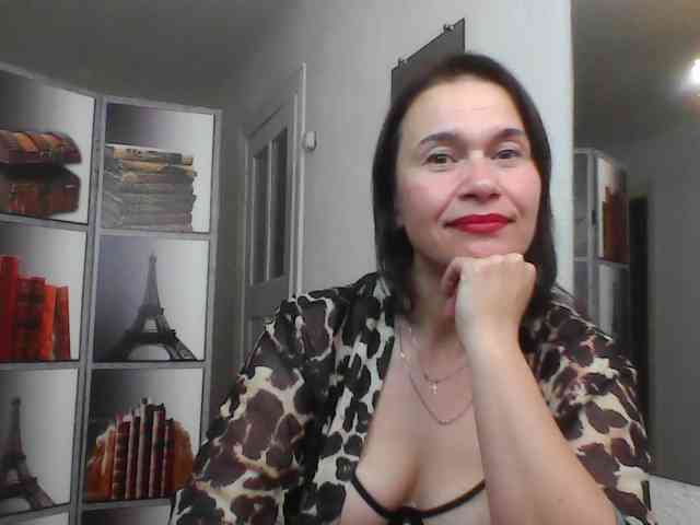 Вебкам-шоу HelenMoo
