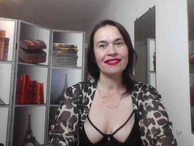 HelenMoo webcam