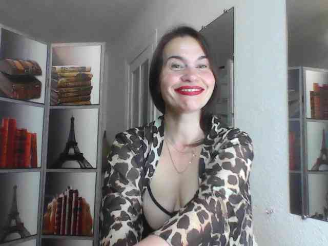 HelenMoo webcam