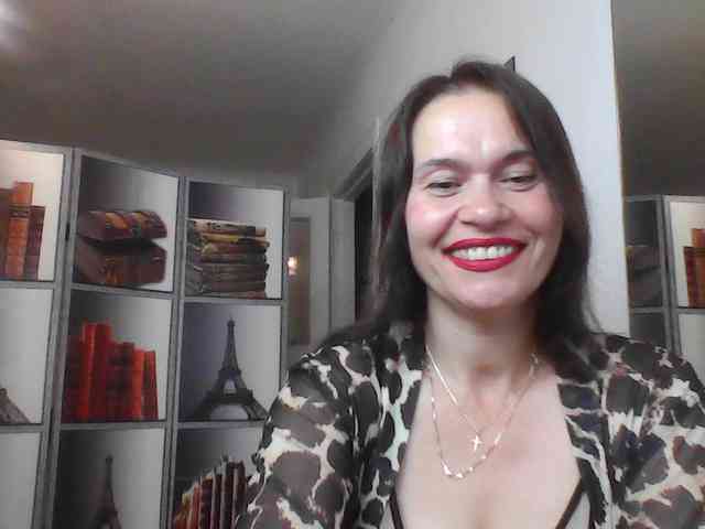HelenMoo webcam