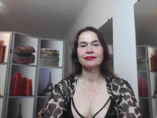 HelenMoo webcam
