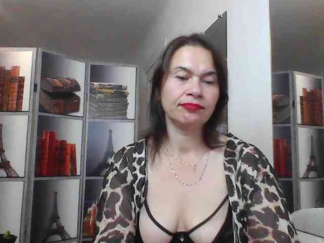 HelenMoo webcam