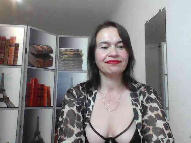 HelenMoo webcam