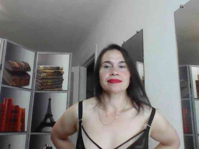 HelenMoo webcam