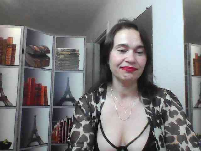 HelenMoo webcam