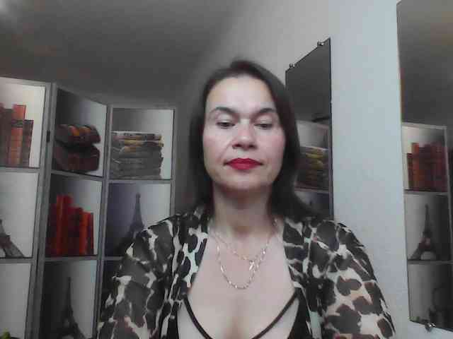 HelenMoo webcam