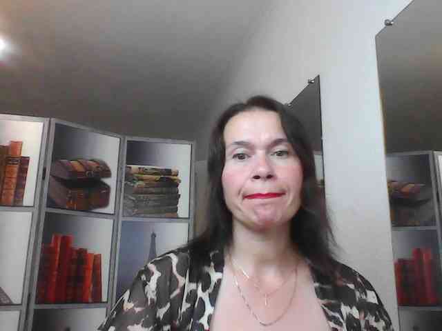 HelenMoo webcam