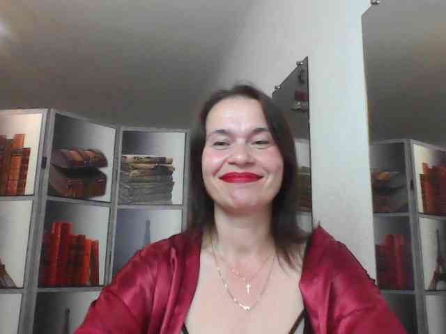 HelenMoo webcam