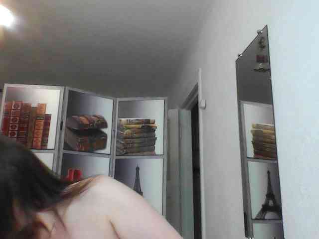 HelenMoo webcam