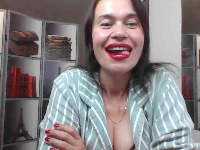 HelenMoo webcam