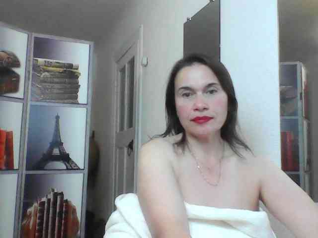 HelenMoo webcam