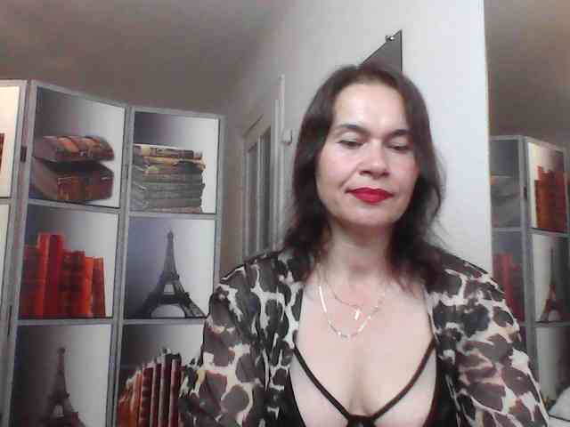 HelenMoo webcam