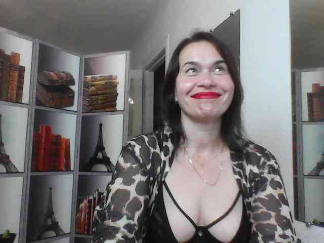 HelenMoo webcam