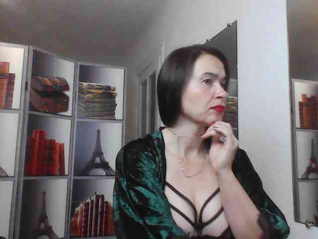 HelenMoo webcam