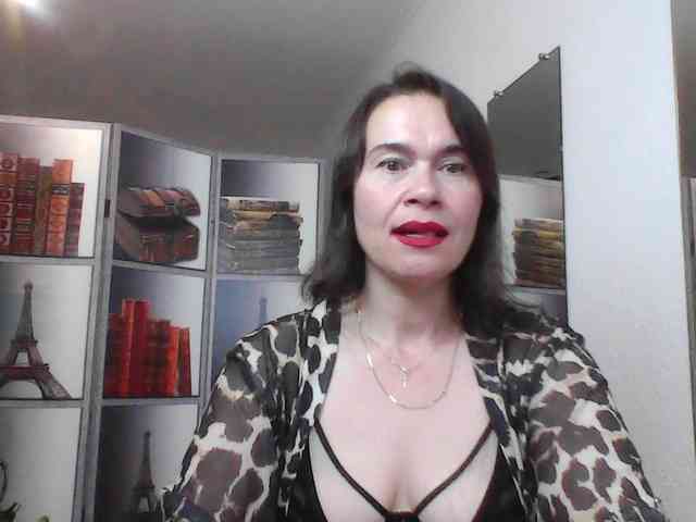HelenMoo webcam