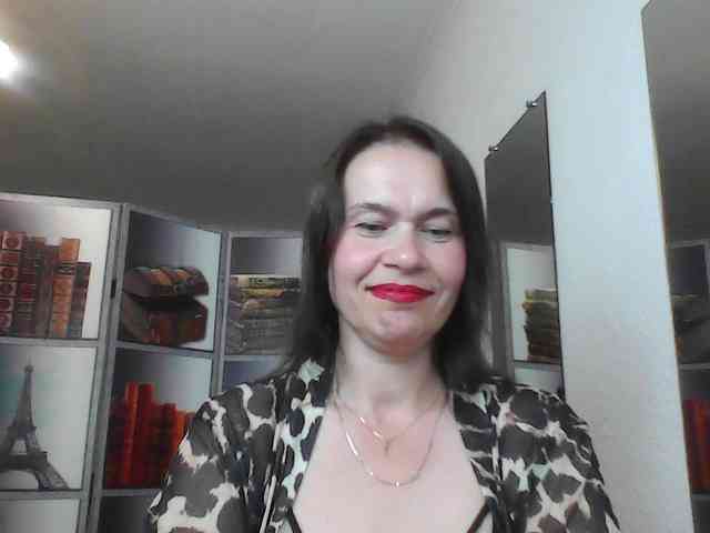 HelenMoo webcam
