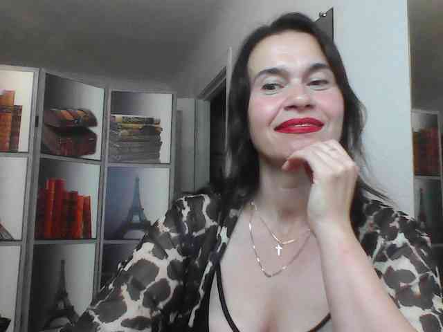 HelenMoo webcam