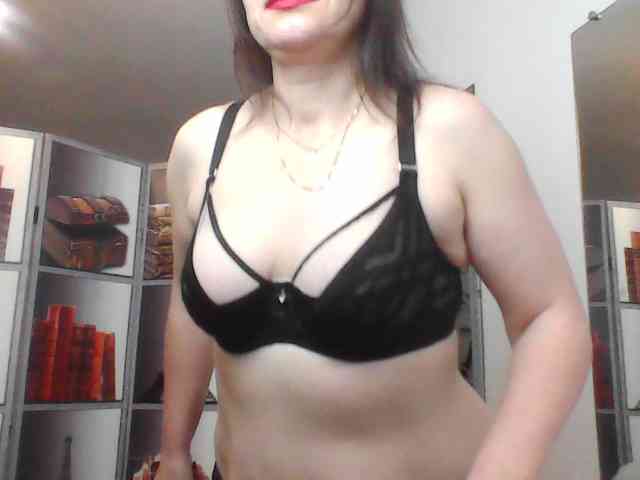 HelenMoo webcam