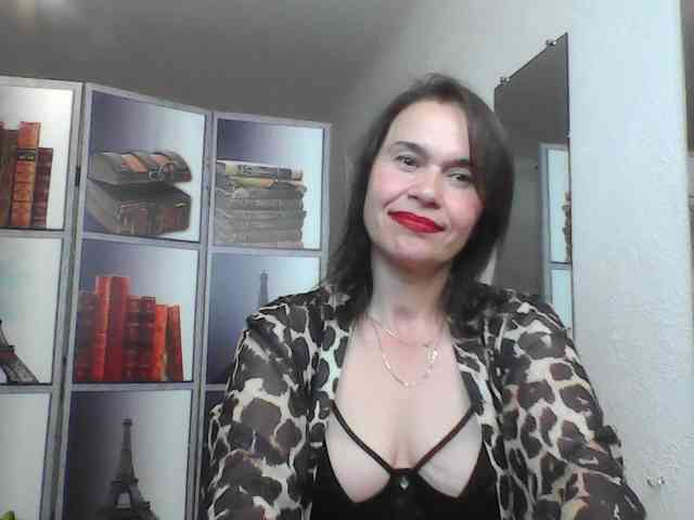 HelenMoo webcam