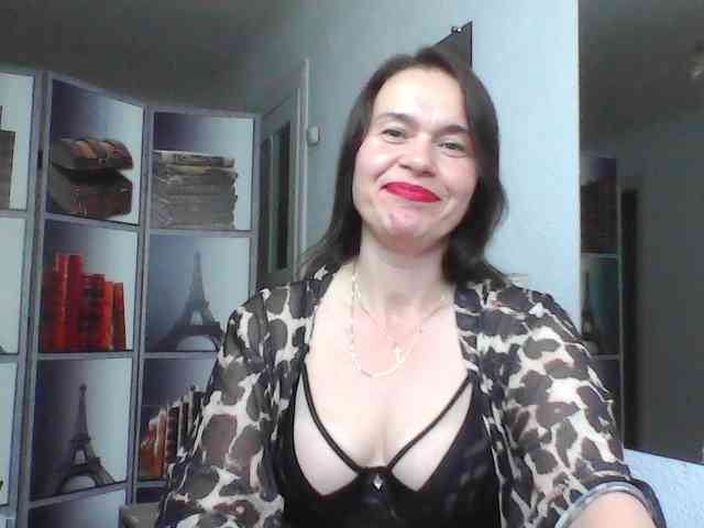 HelenMoo webcam