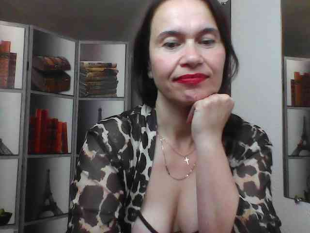 HelenMoo webcam