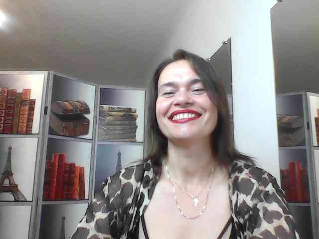 HelenMoo webcam