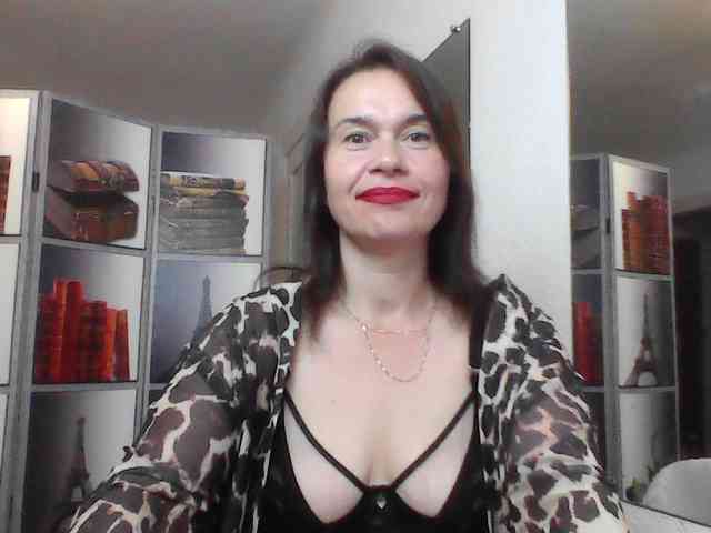 HelenMoo webcam