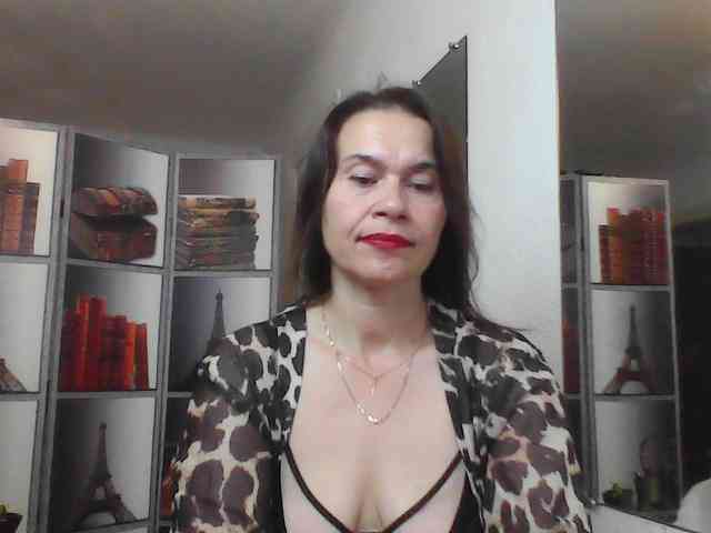 HelenMoo webcam