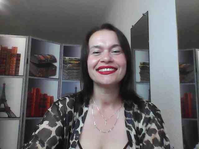 HelenMoo webcam