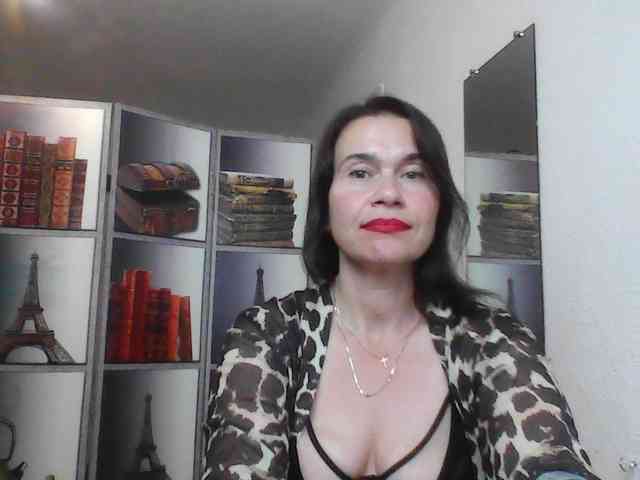 HelenMoo webcam